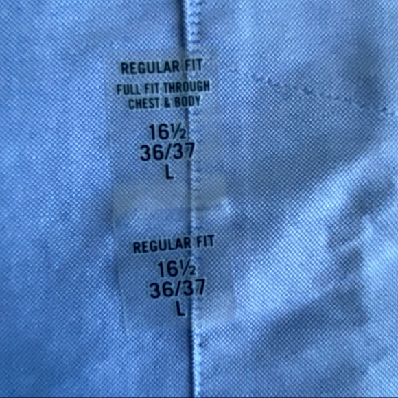 Van Heusen Solid Oxford Button Down Regular Fit Wrinkle Free Shirt - Picture 9 of 12